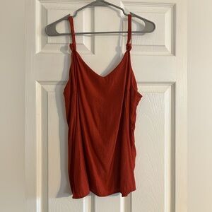 Old Navy women’s tank